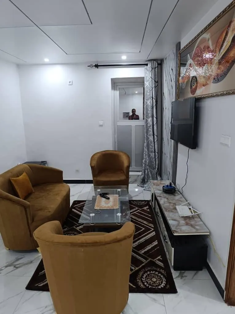 1A Appartement Kdl Дакар